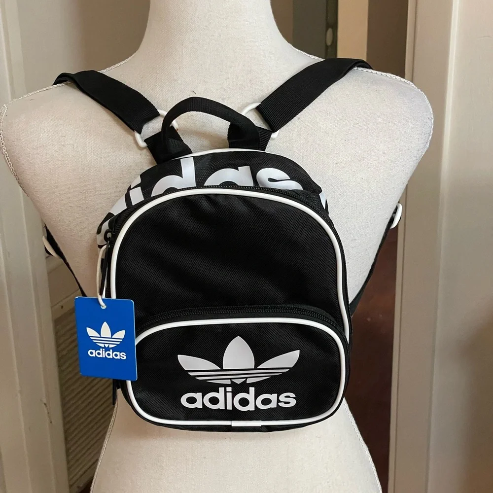 RESERVED 🚨Adidas ORIGINALS SANTIAGO MINI BACKPACK small black white pocket - Picture 5 of 16